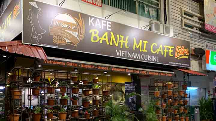 bahnmicafe.jpg