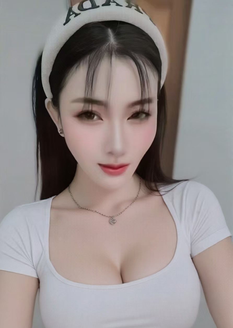 SA Crystal Pondly001.jpg